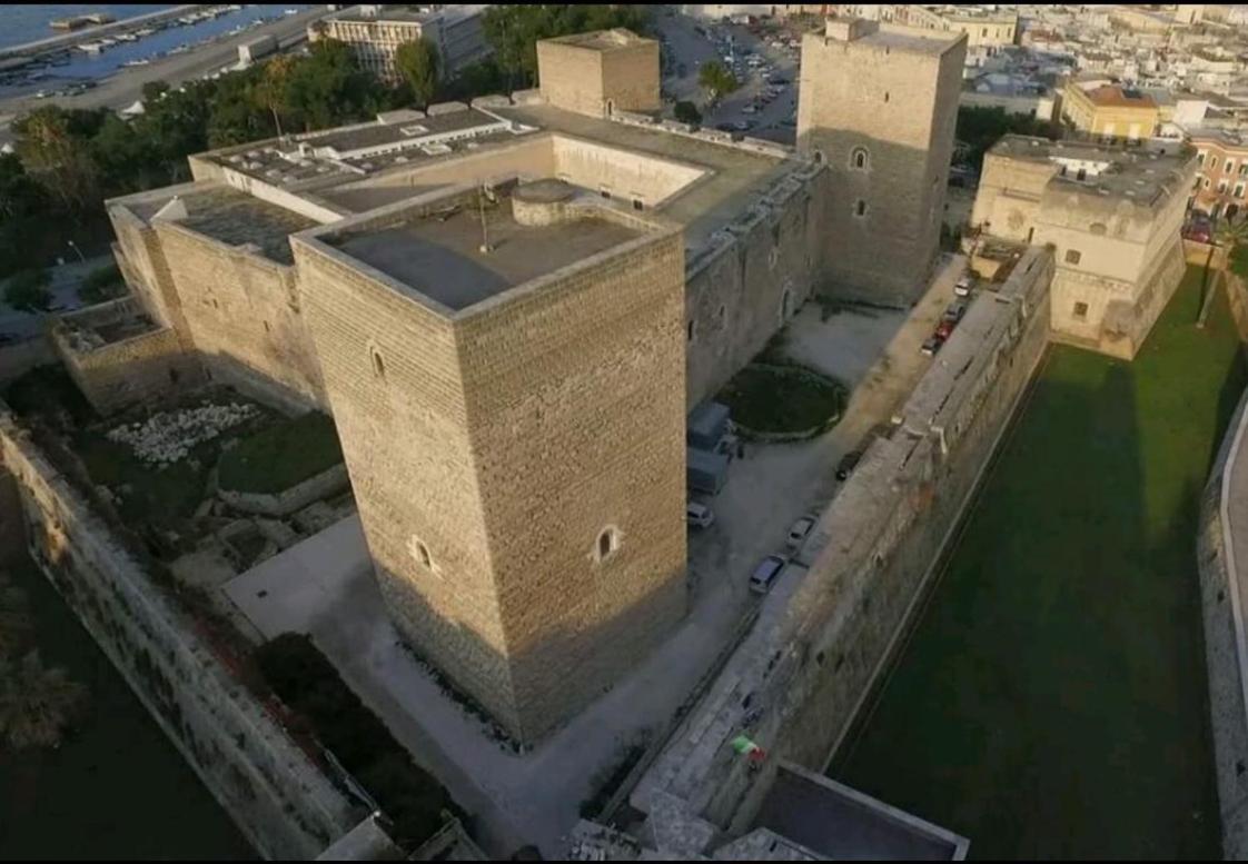 Hotel Goffredo Mameli House Bari Exterior foto